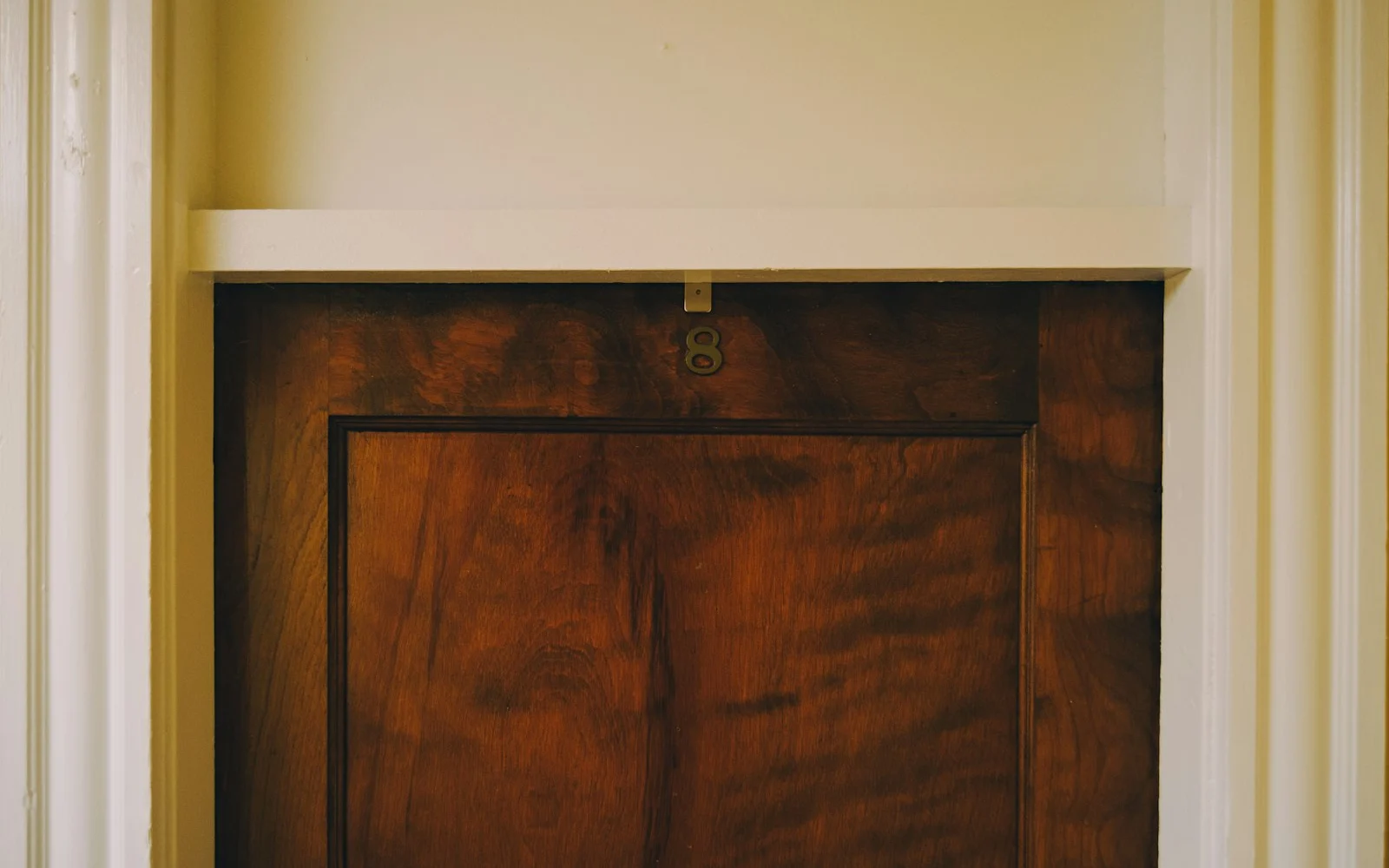 Door Not Closing Properly? Causes and Fixes