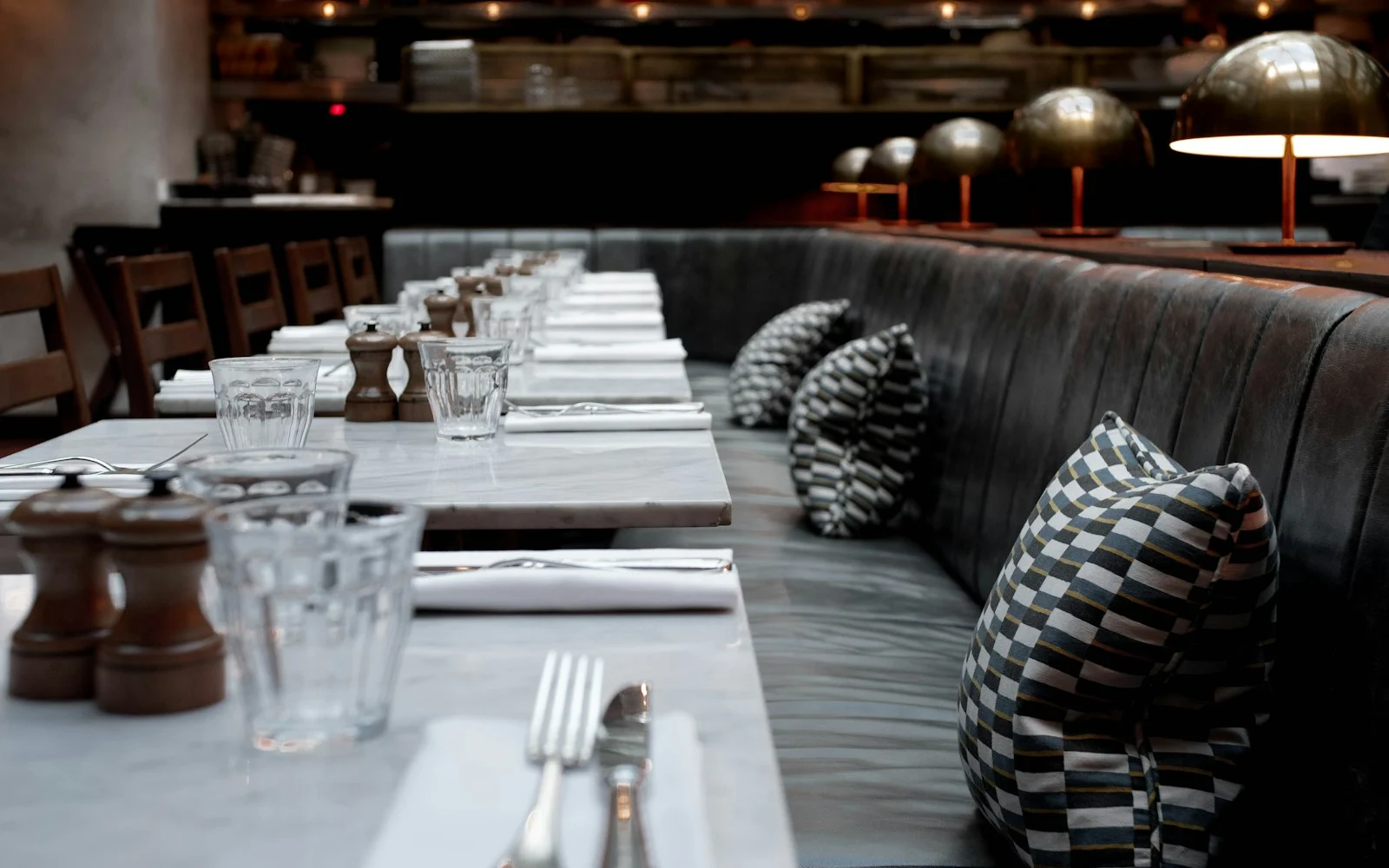 Banquette & Built-In Bench Seating in Singapore