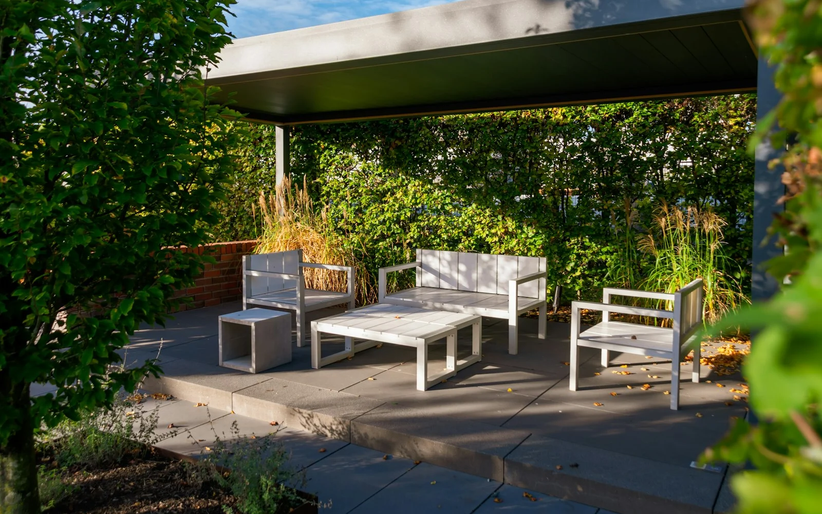 Pergolas & Awnings in Singapore: Outdoor Shade