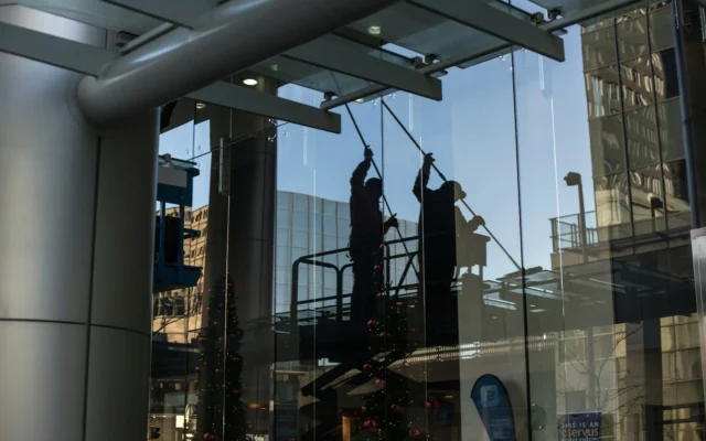 Glass Scratch Repair